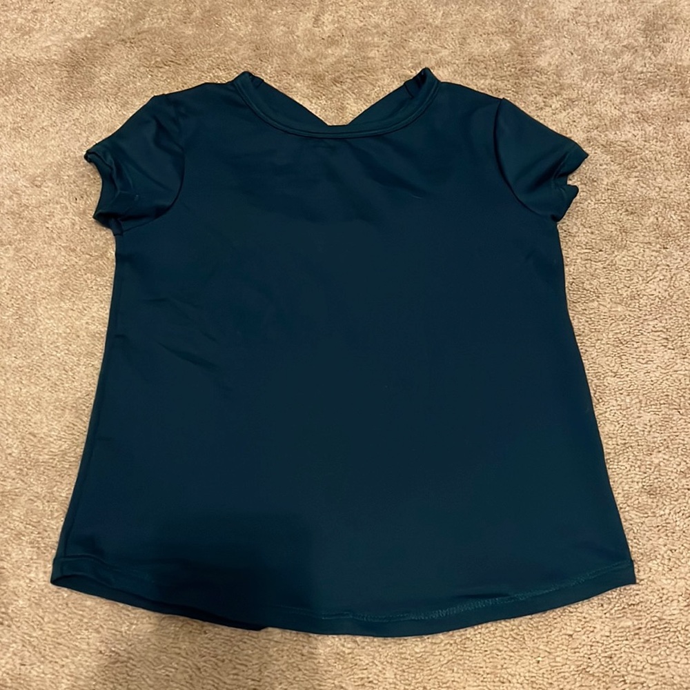 Active Top with Crossback